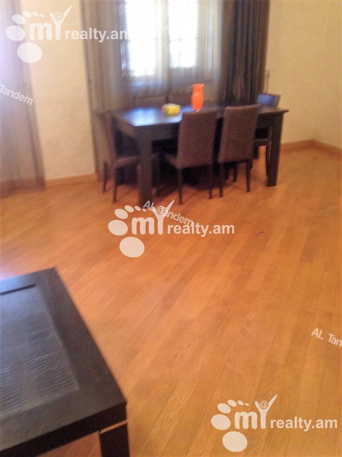 3 bedroom apartment for sale Saryan St, Center Yerevan, 127177