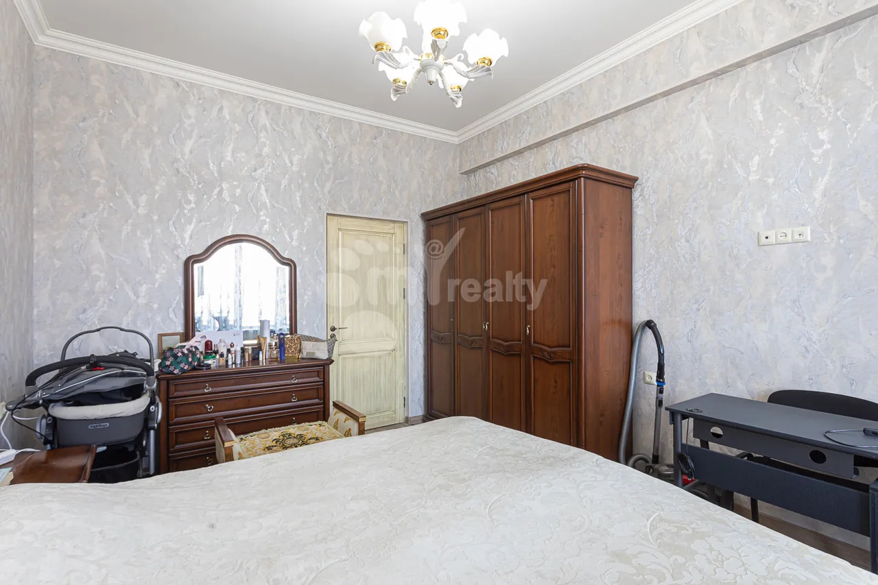 3 սենյականոց բնակարան վարձով Արգիշտի փող, Կենտրոն Երևան, 159547