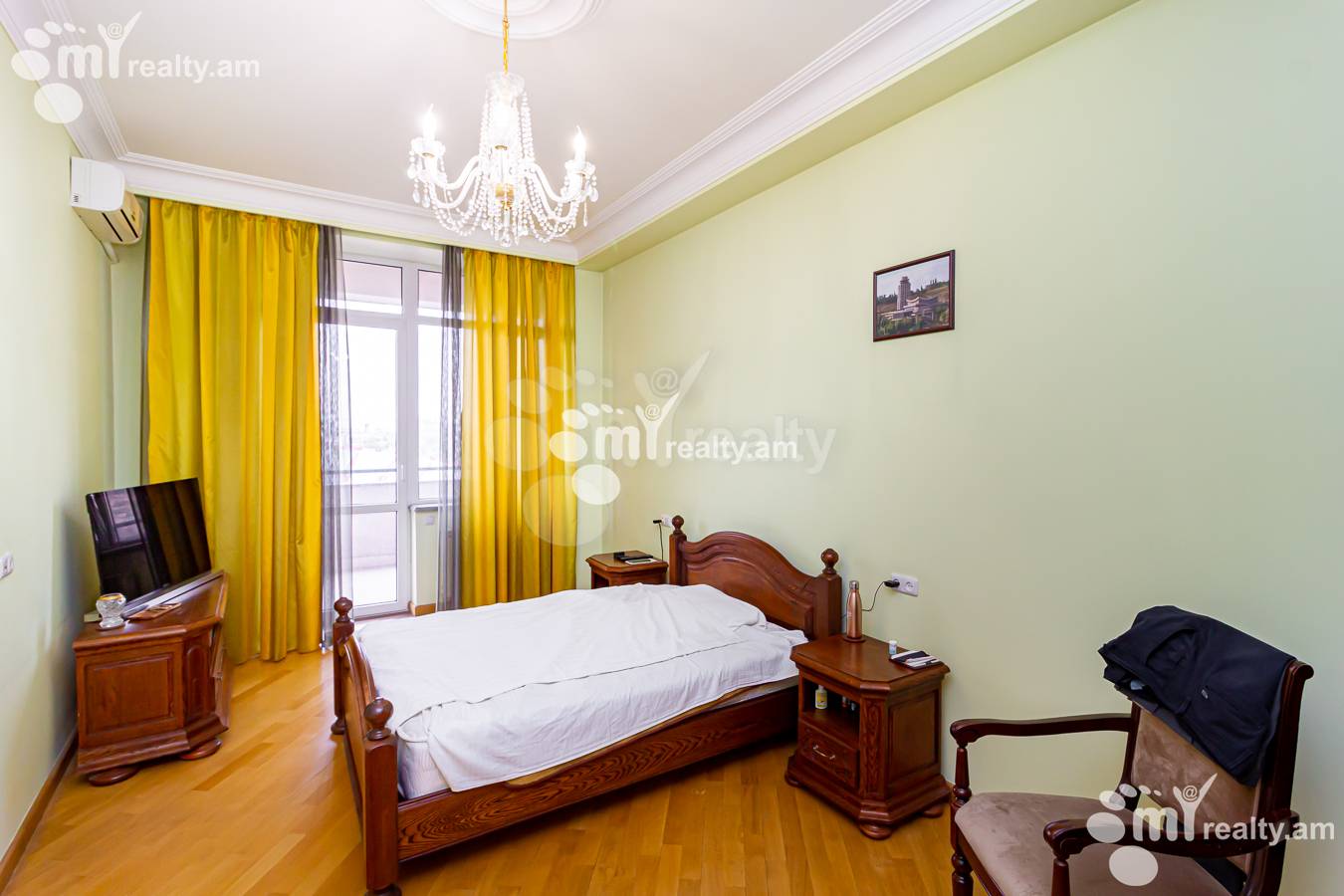5 bedroom apartment for sale Dzorap St, Center Yerevan, 153815