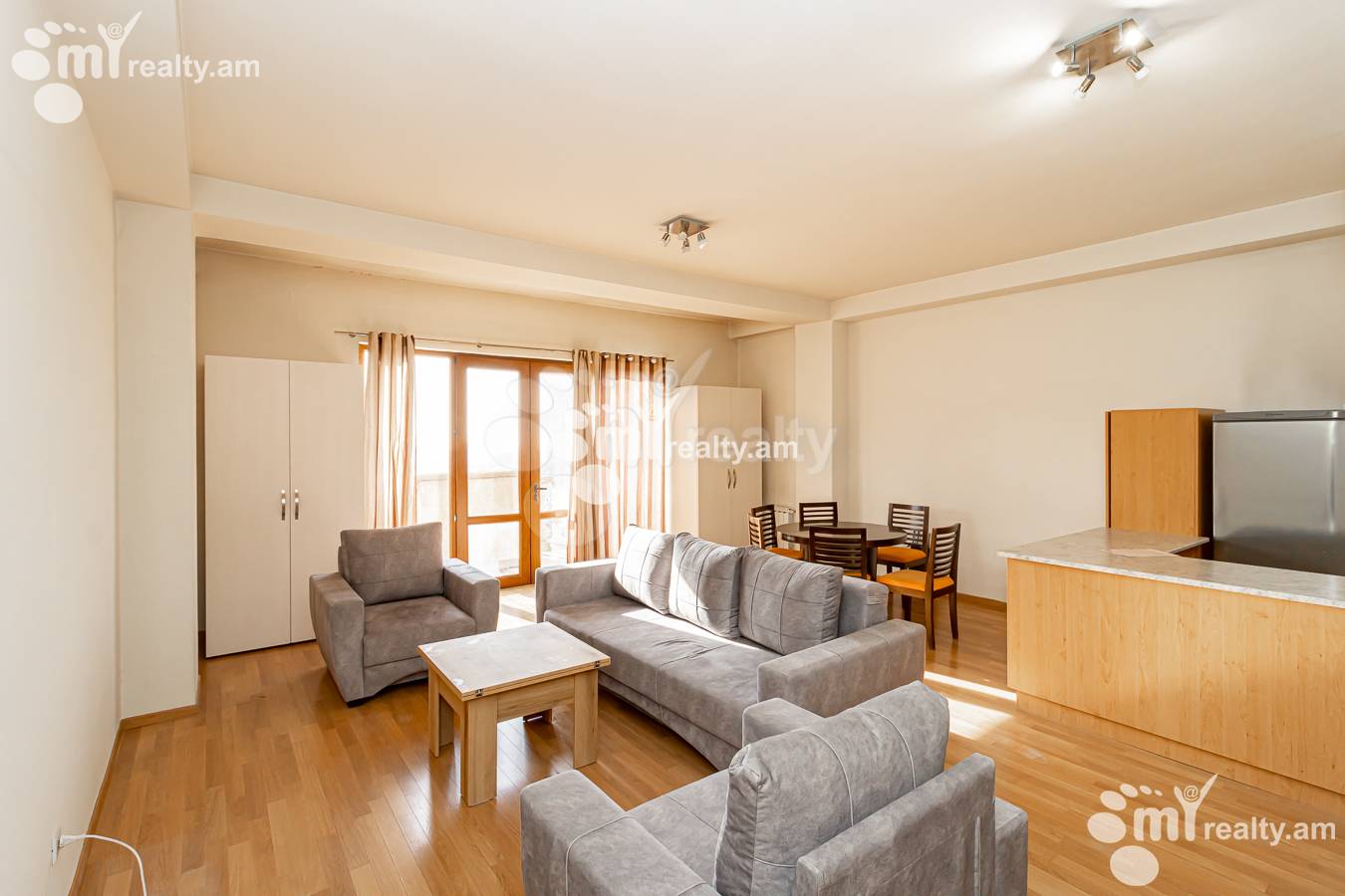 Купить 2 комнатную квартиру Антараин ул, Центр Ереван, 145080