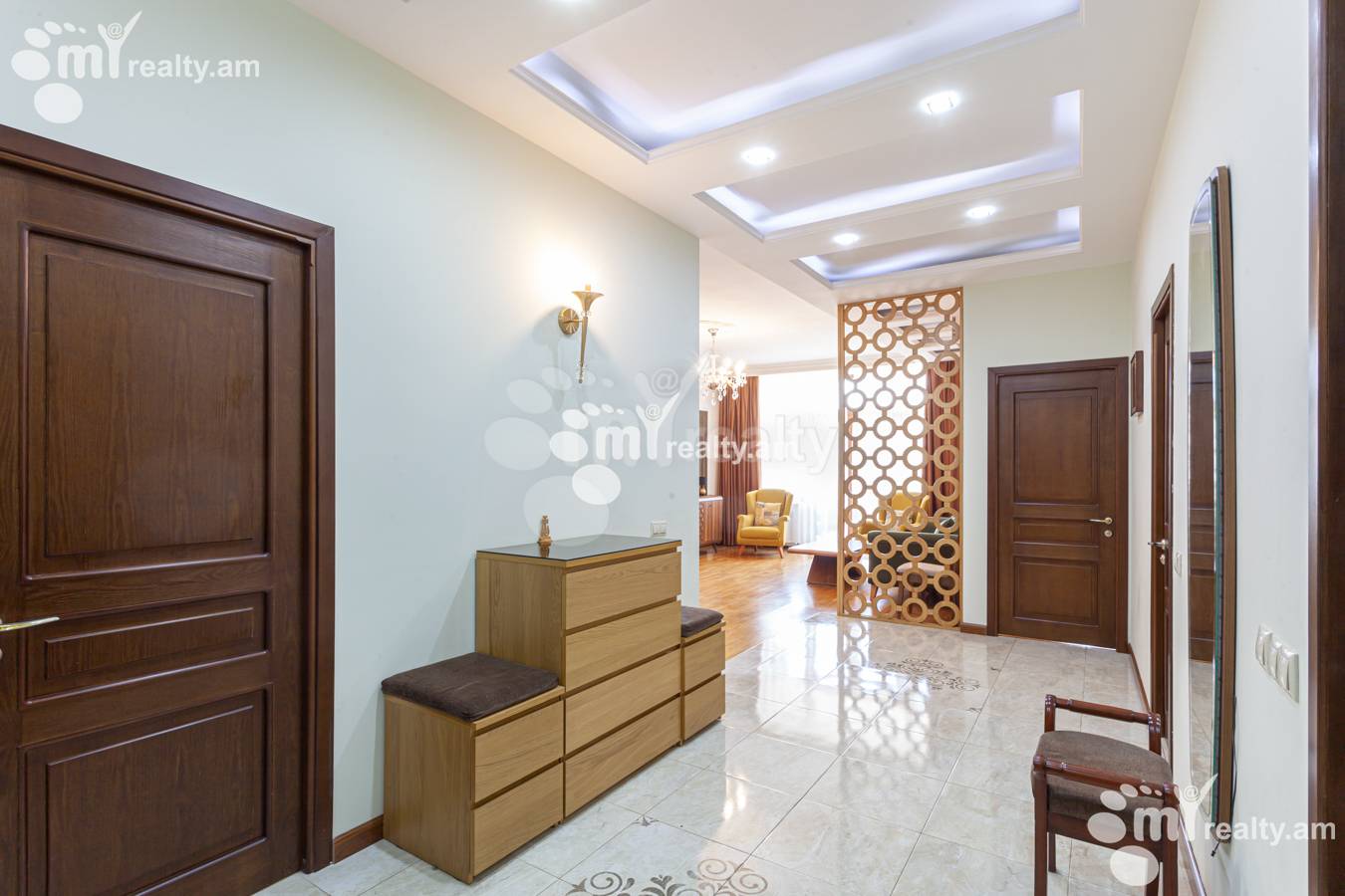 3 bedroom apartment for rent خیابان آرام, مرکز شهر ایروان, 151909
