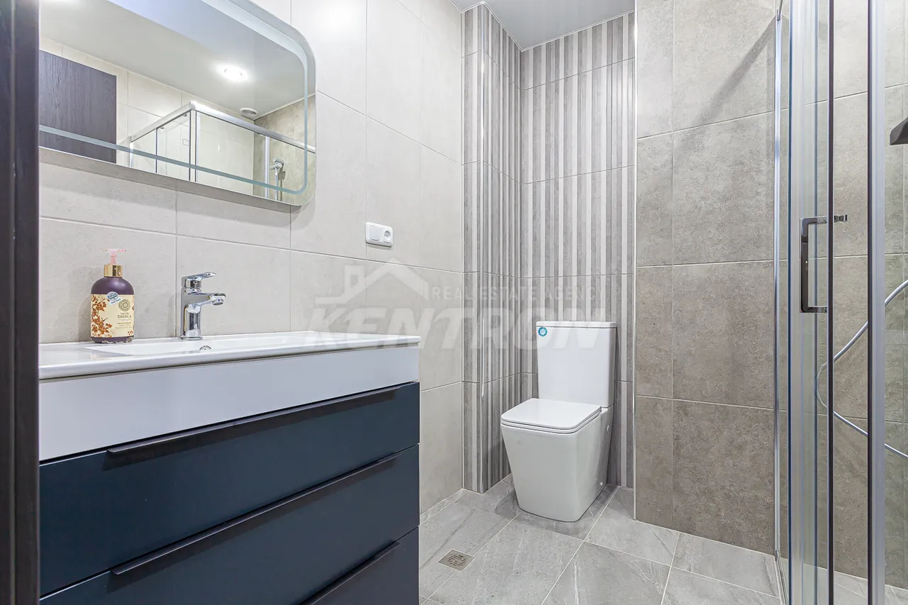 2 bedroom apartment for rent Charents St, Center Yerevan, 158991