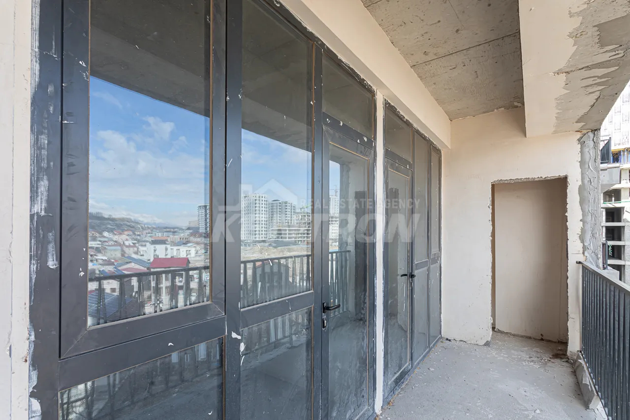 4 bedroom apartment for sale منطقه P. سواک. سنت 17, آوان ایروان, 159980
