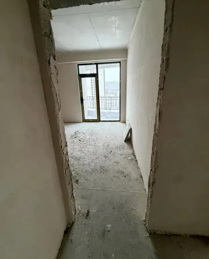 3 սենյականոց բնակարան  Արշակունյաց պող, Կենտրոն Երևան, 158935