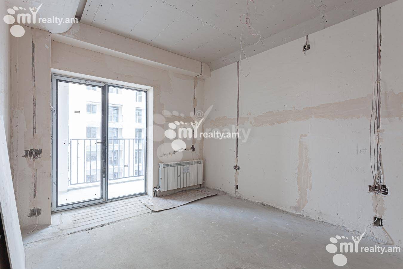 3 bedroom apartment for sale خیابان کومیتاس, عربگیر ایروان, 155127