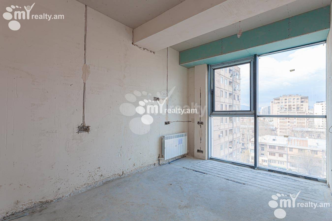 3 bedroom apartment for sale خیابان کومیتاس, عربگیر ایروان, 155127