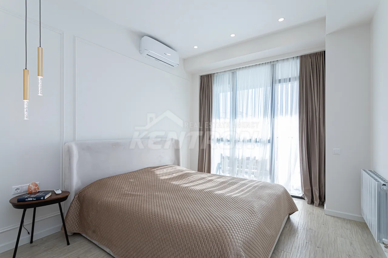 3 bedroom apartment for sale K. Ulnetsi St, Quanaquère-Zeytoun Yerevan, 157195