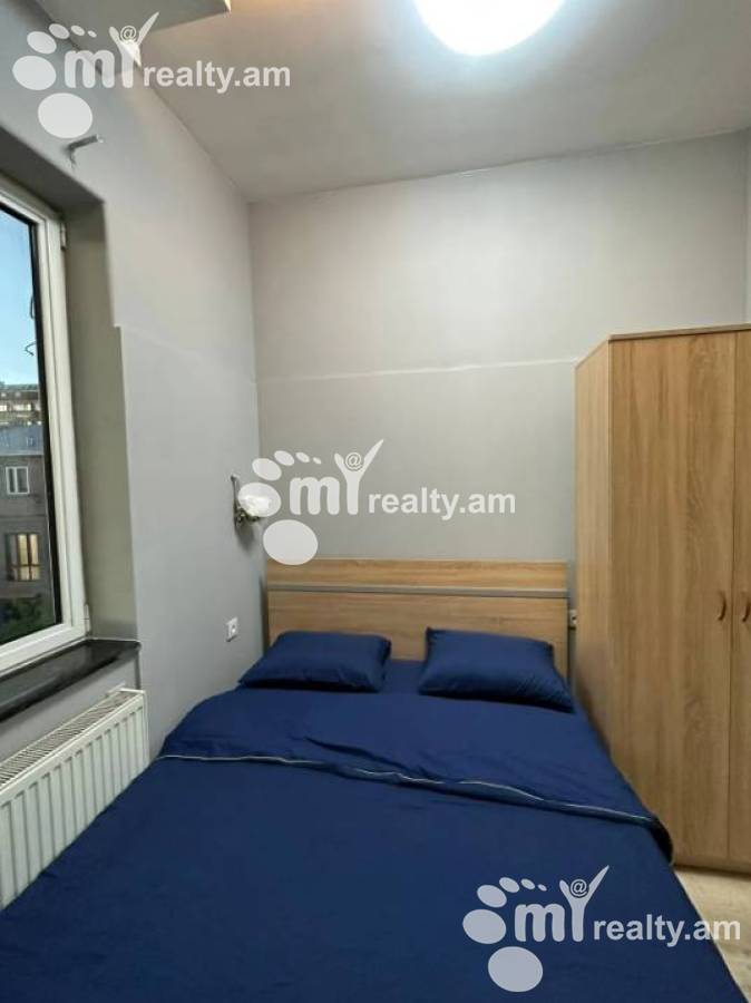 4 bedroom apartment for sale خیابان هانراپتوتیان, مرکز شهر ایروان, 154718