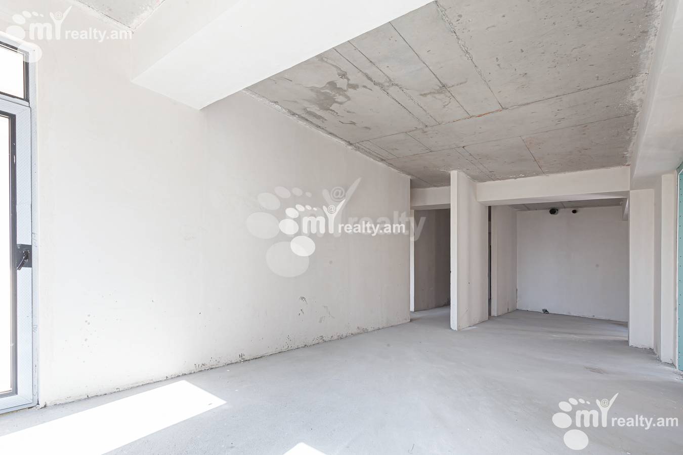 Купить 4 комнатную квартиру Грибоедов ул, Арабкир Ереван, 155870