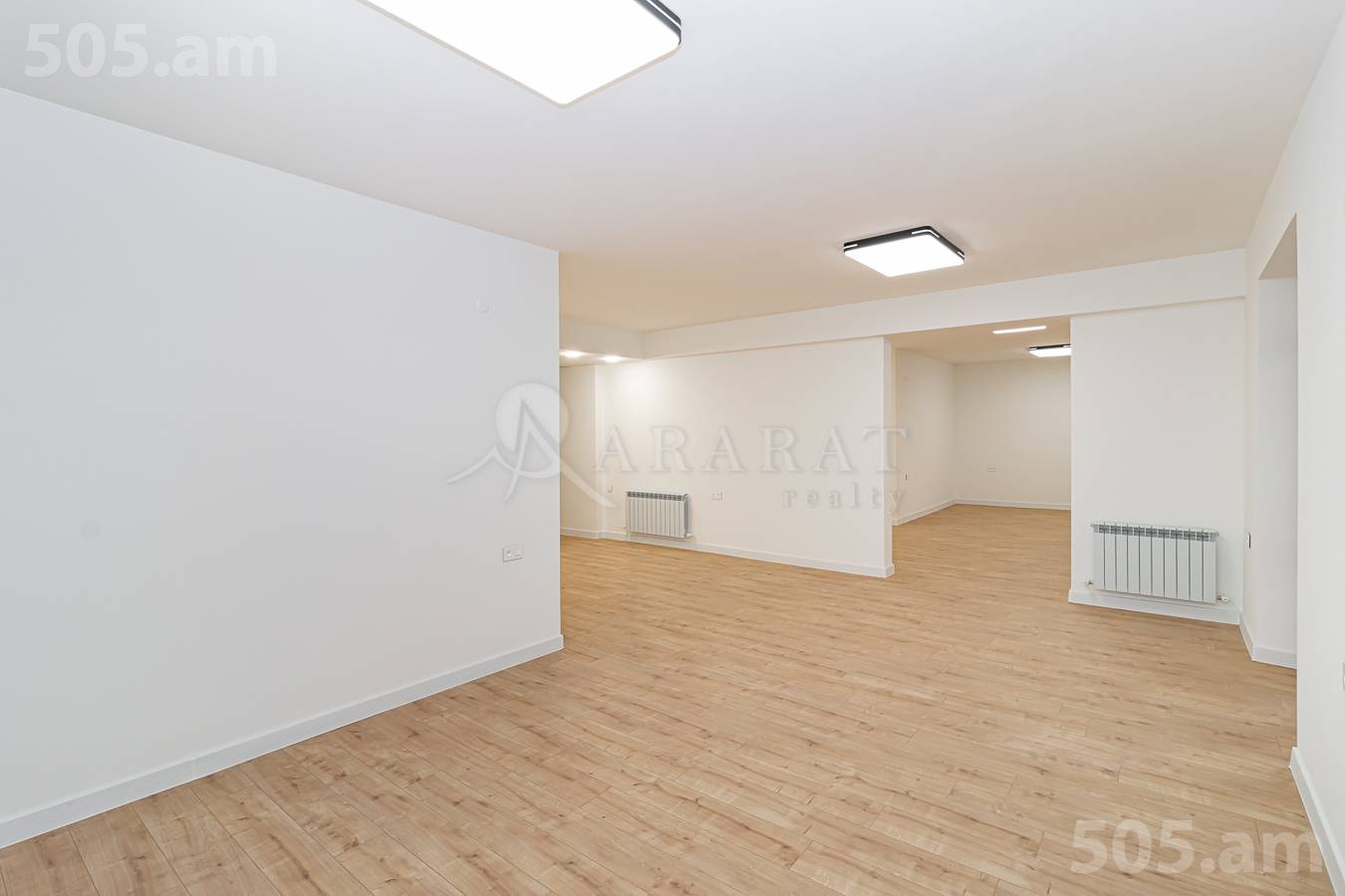 Commercial for rent خیابان آرگیشتی, مرکز شهر ایروان, 149934