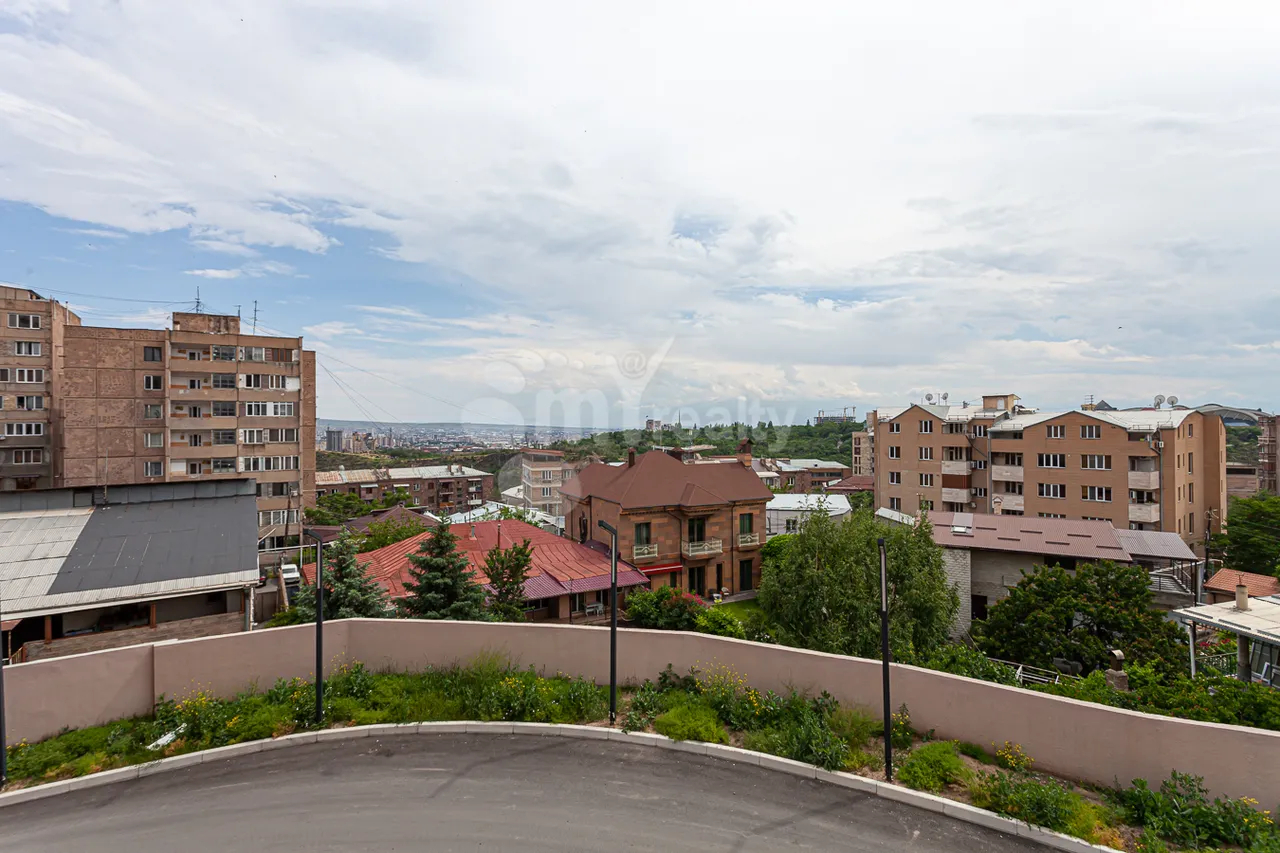 3 սենյականոց բնակարան  Բաղրամյան պող 3րդ նր, Արաբկիր Երևան, 160679