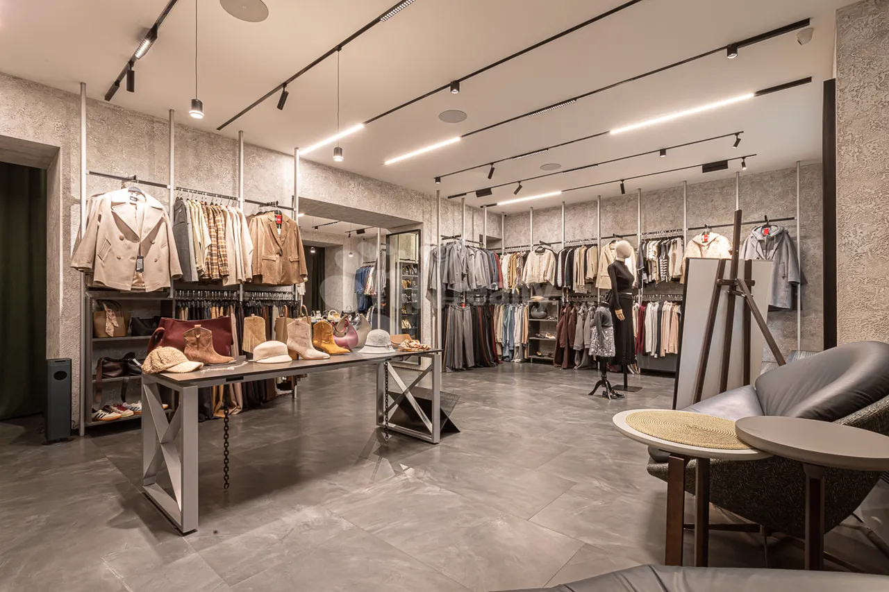 Կոմերցիոն տարածք  Պուշկինի փող, Կենտրոն Երևան, 158222