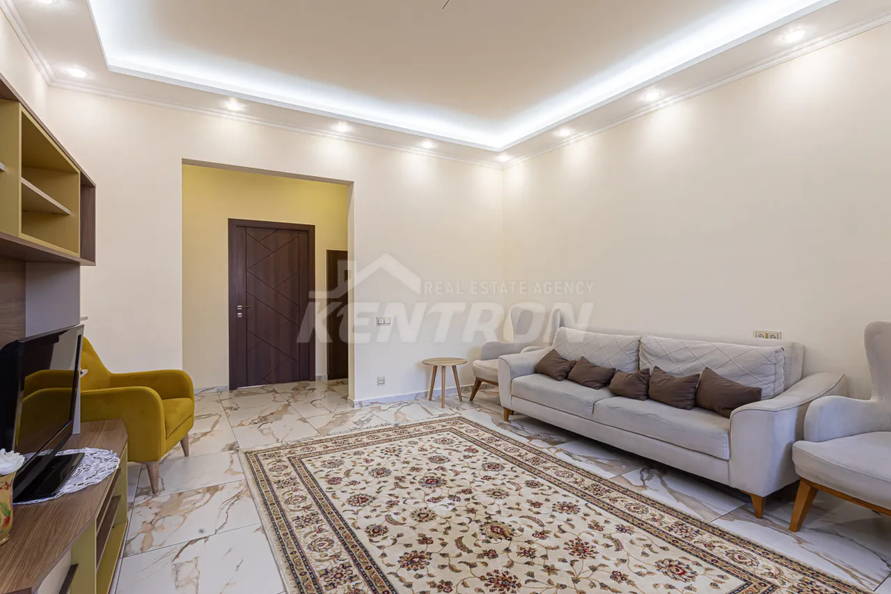 3 bedroom apartment for rent Kasyan St, Arabkir Yerevan, 157539