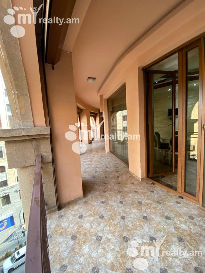 4 սենյականոց բնակարան վարձով Ամիրյան փող, Կենտրոն Երևան, 152328