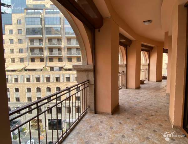 4-bedroom/apartment-for-rent-in-new-construction/Amiryan+St/Center/Yerevan