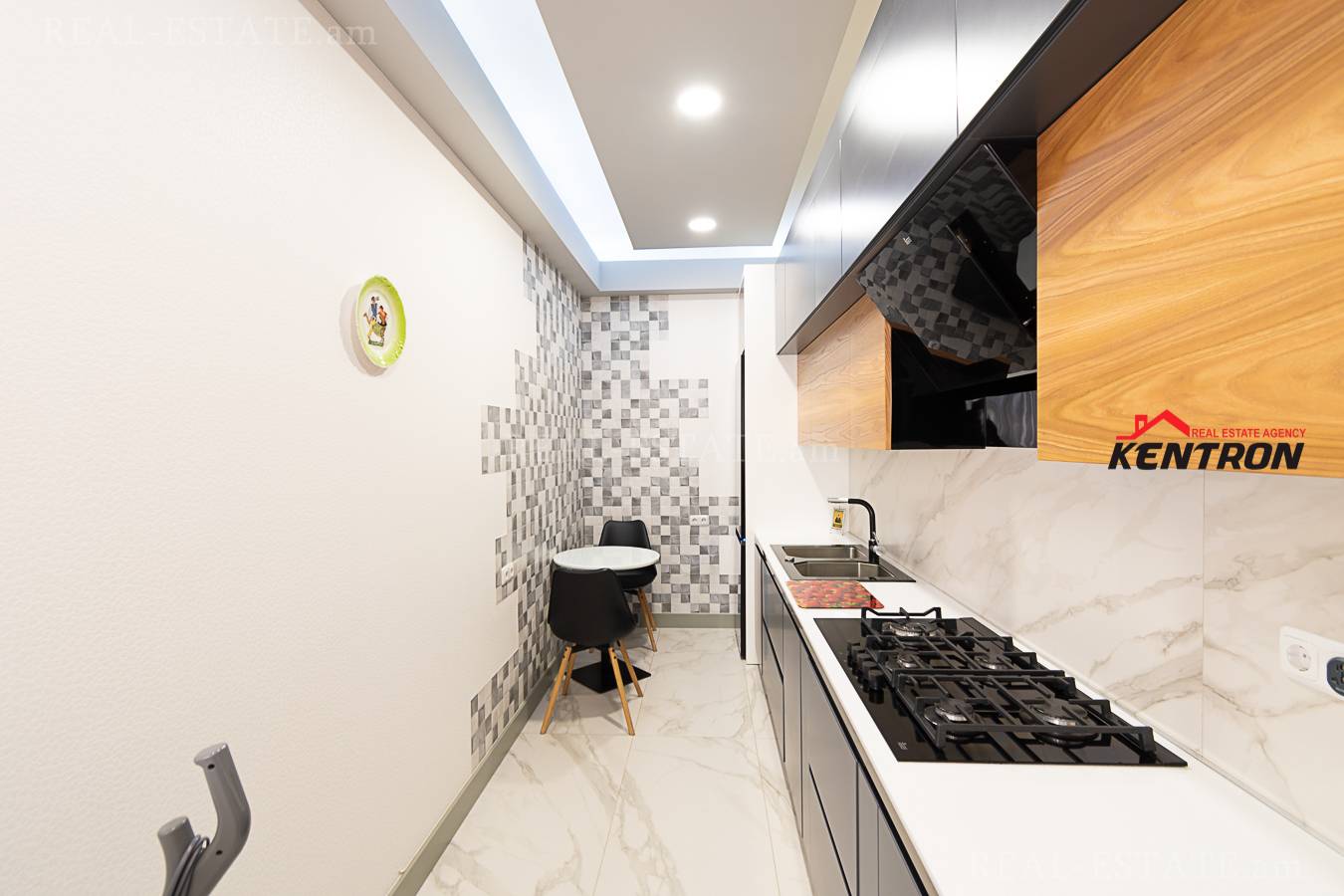 4 սենյականոց բնակարան  Ա.Մանուկյան փող, Կենտրոն Երևան, 132575