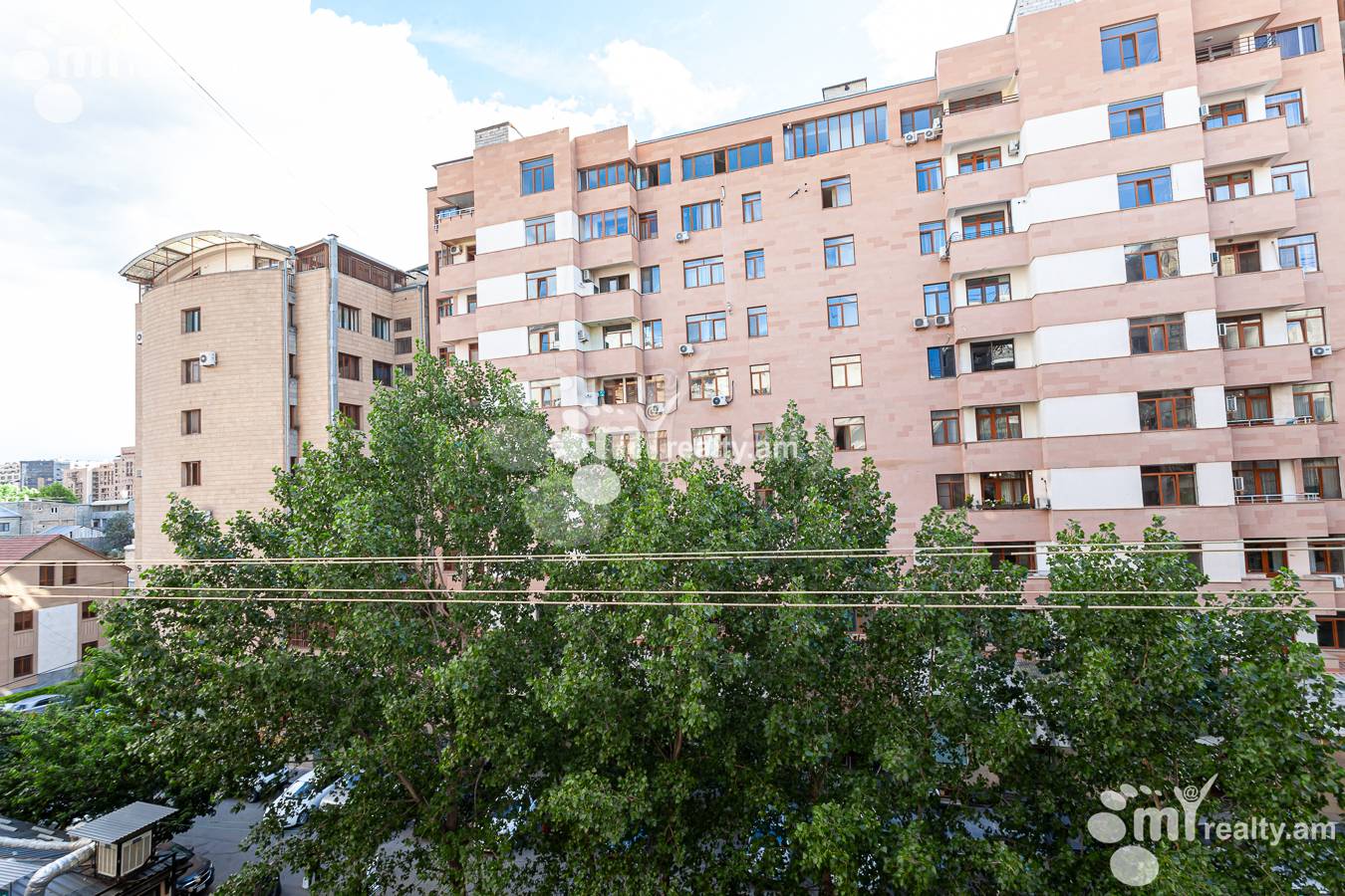 3 bedroom apartment for sale خیابان پوشکین, مرکز شهر ایروان, 155584