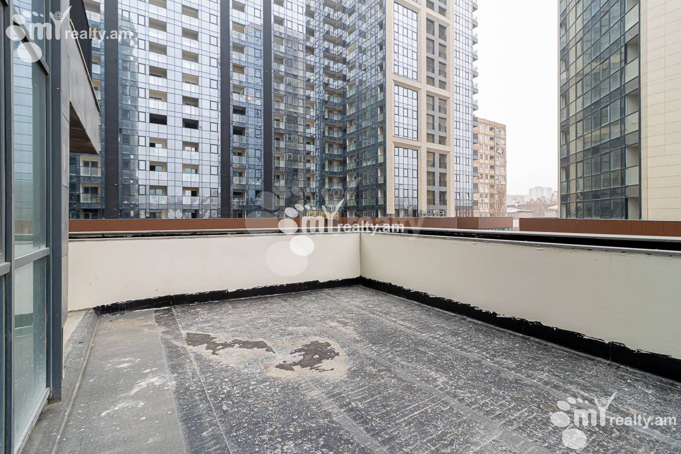 3 bedroom apartment for sale خیابان کومیتاس, عربگیر ایروان, 154381