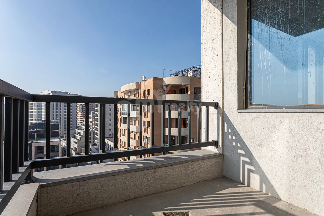 3 bedroom apartment for sale Aghbyur Serob St, Arabkir Yerevan, 157852