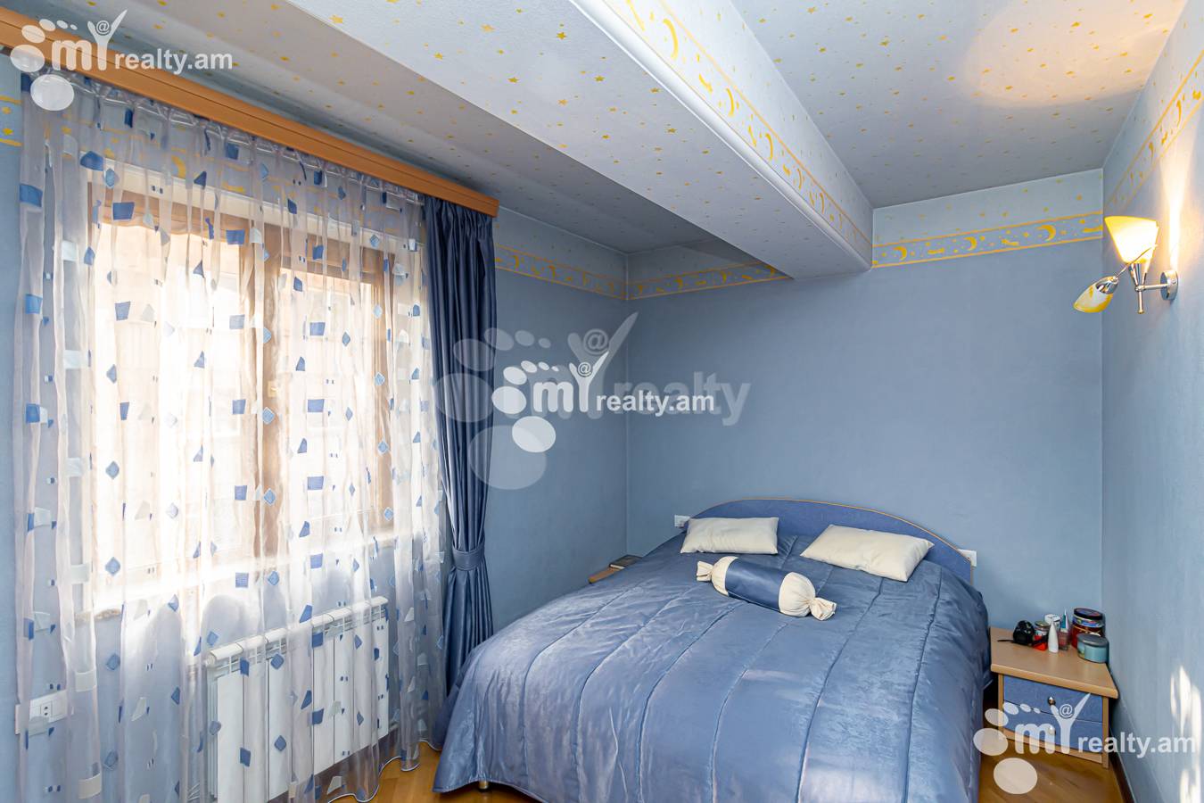 Купить 3 комнатную квартиру Орбели Ехбайрнери ул, Арабкир Ереван, 153788