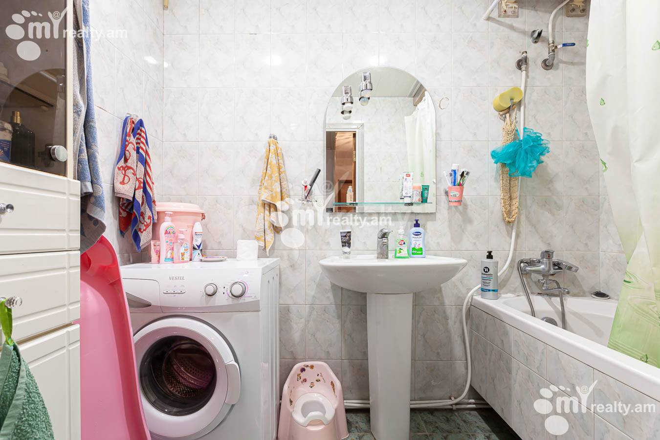 Купить 3 комнатную квартиру Саят-Нова пр, Центр Ереван, 153886