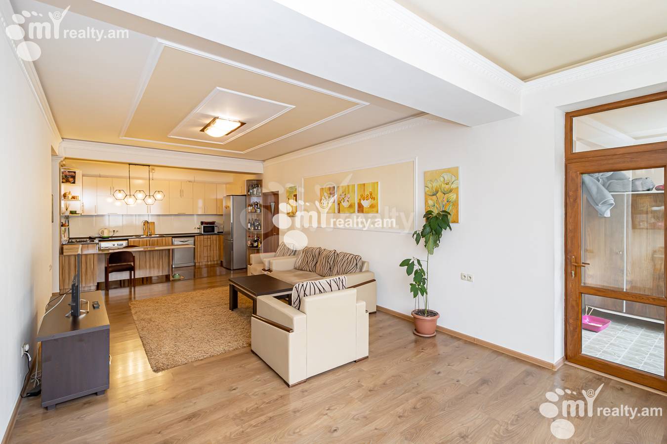 3 bedroom apartment for sale Antarayin St, Center Yerevan, 160785