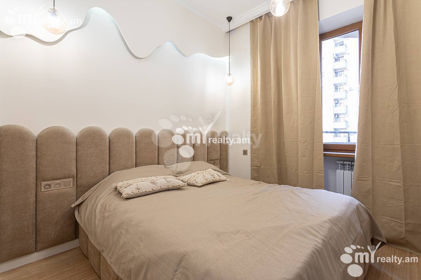 Снять 2 комнатную квартиру Аргишти ул, Центр Ереван, 156810