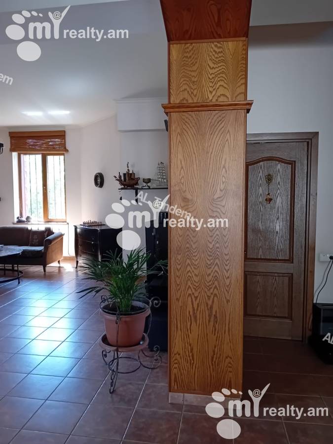 House for sale Tsarav Aghbyur St, Awan Yerevan, 156742