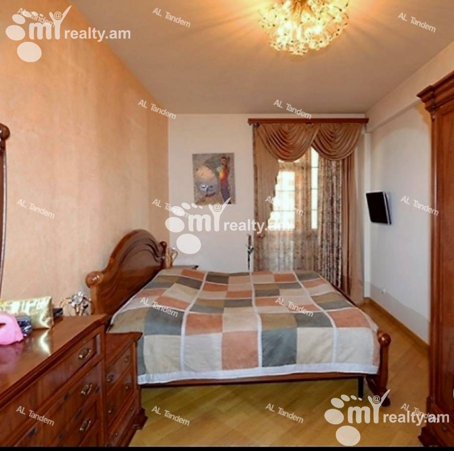 3 սենյականոց բնակարան  Սարյան փող, Կենտրոն Երևան, 125314