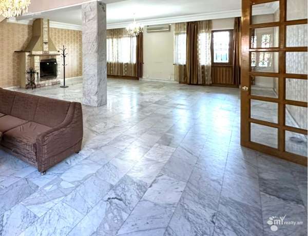 arandznatun-vacharq-Yerevan-Arabkir