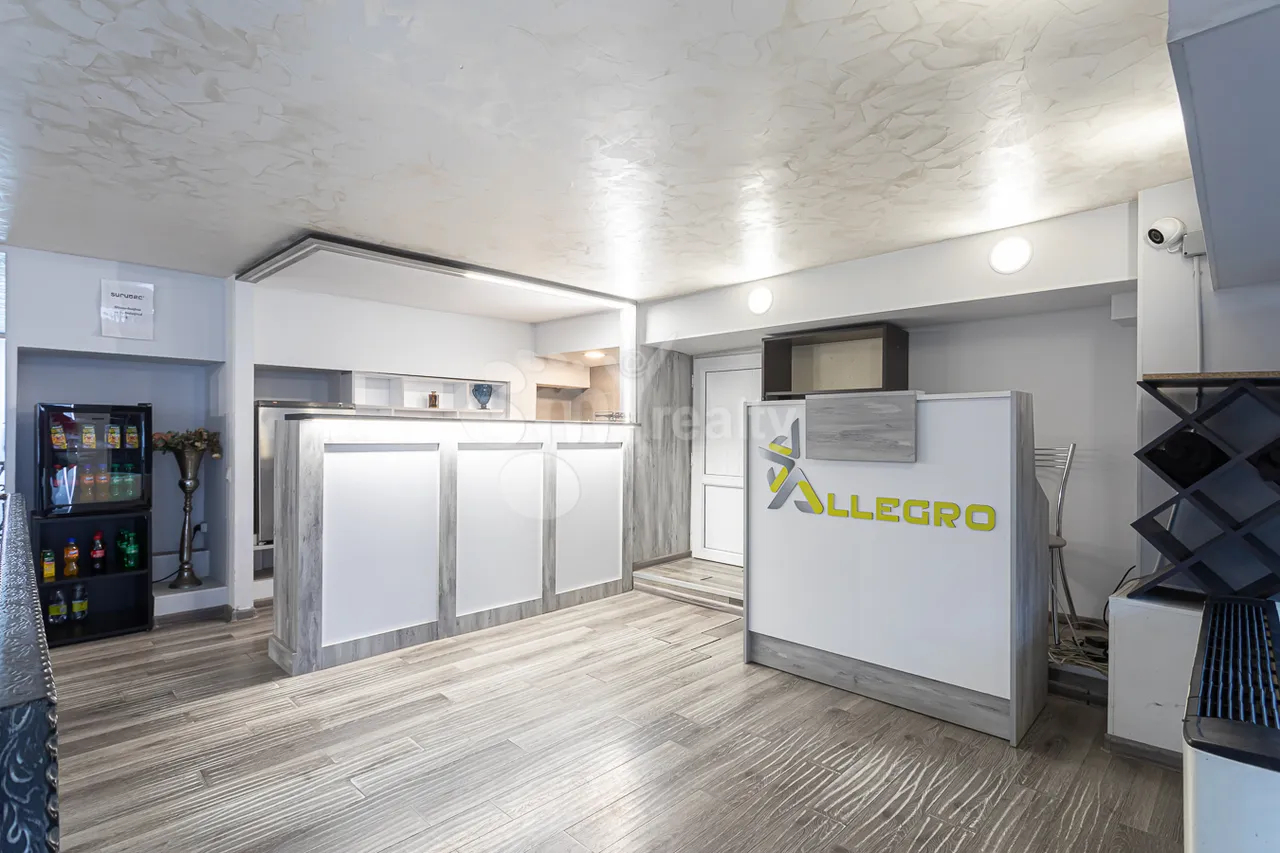 Commercial property for sale Bashinjaxyan St, Adshapnjak Yerevan, 160011