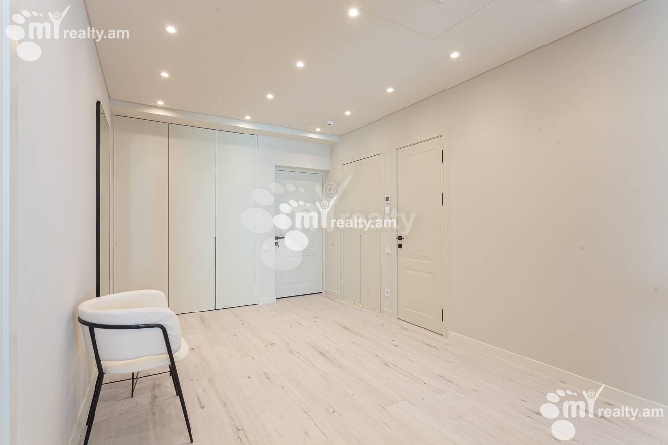 3 bedroom apartment for rent خیابان تِریان, مرکز شهر ایروان, 155454