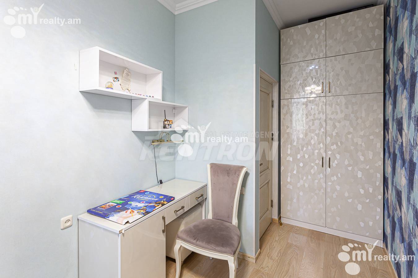3 bedroom apartment for sale Saryan St, Center Yerevan, 154974