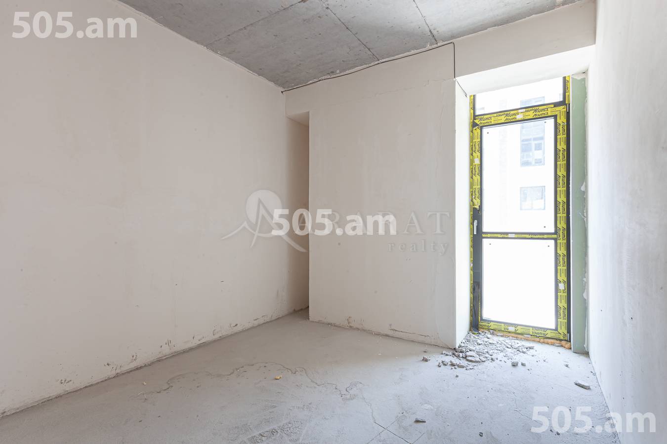 Купить 3 комнатную квартиру Ленинградян, Квартал Ваагни Ереван, 155480