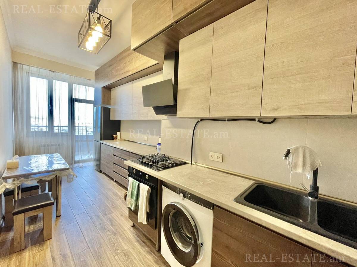 Купить 4 комнатную квартиру Севак ул, Канакер-Зейтун Ереван, 108292