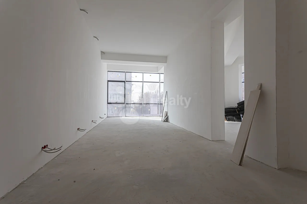 Commercial property for rent N. Zaryan St, Arabkir Yerevan, 158319
