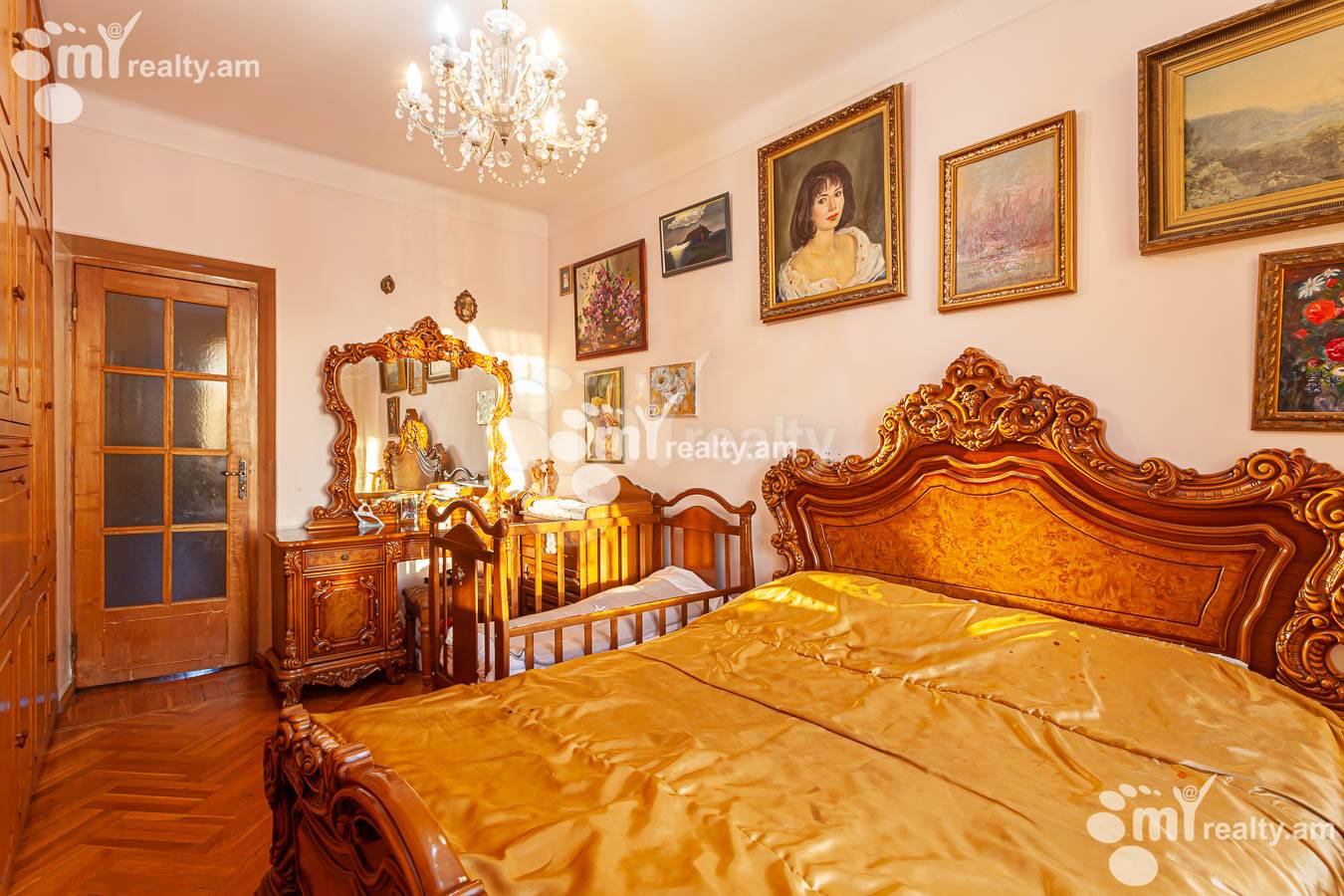 Купить 3 комнатную квартиру Саят-Нова пр, Центр Ереван, 153886