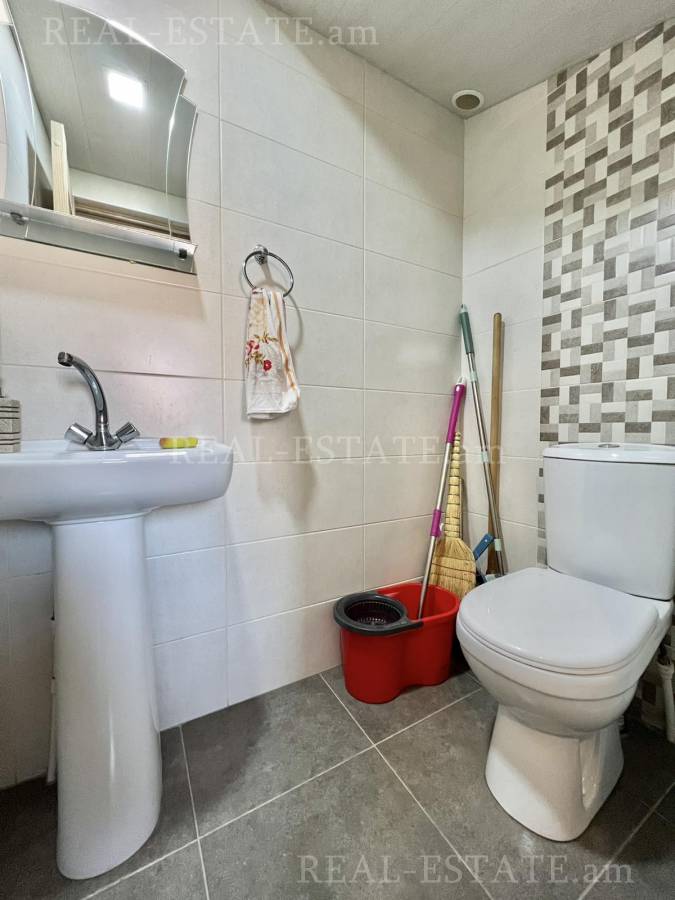 House for sale Paruyr Sevak dis., Avan Yerevan, 119988