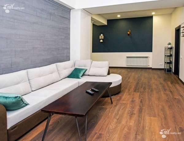 varcov-bnakaran/2-senyakanoc/Pushkin+St/Center/Yerevan