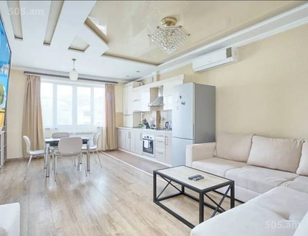 norakaruyc-bnakaran/3-senyakanoc/Sayat-Nova+Ave/Center/Yerevan