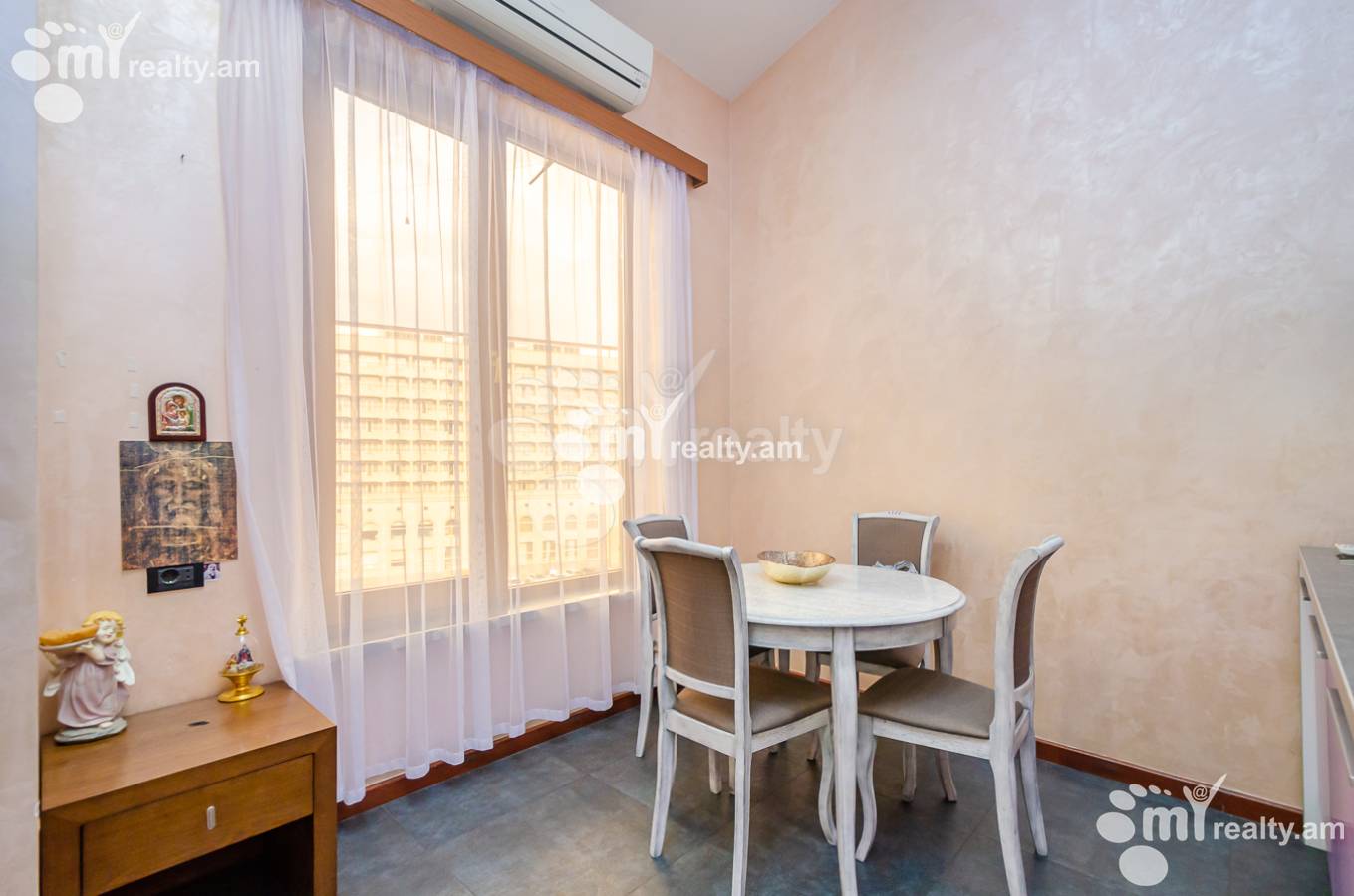 2 bedroom apartment for sale خیابان زاکیان, مرکز شهر ایروان, 153238