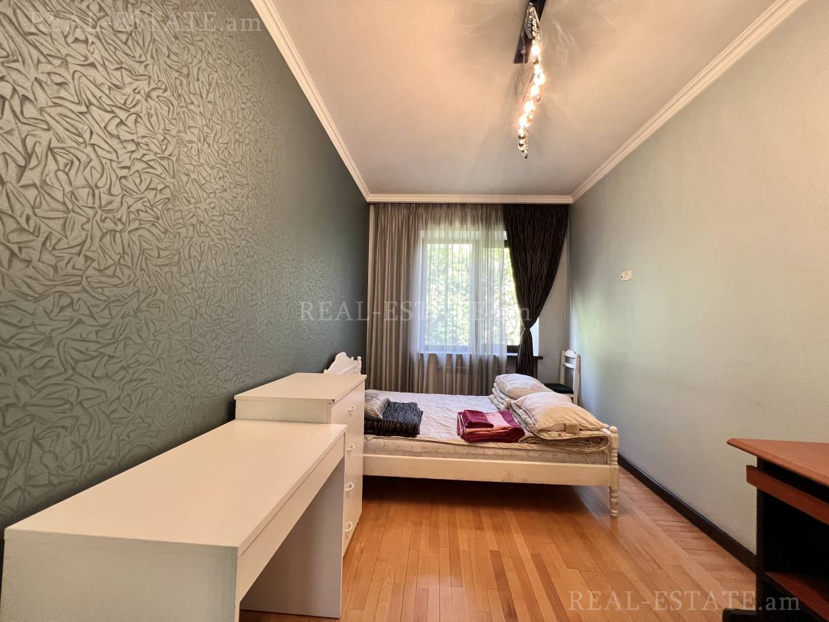 2 bedroom apartment for sale Zakyan St, Center Yerevan, 141356