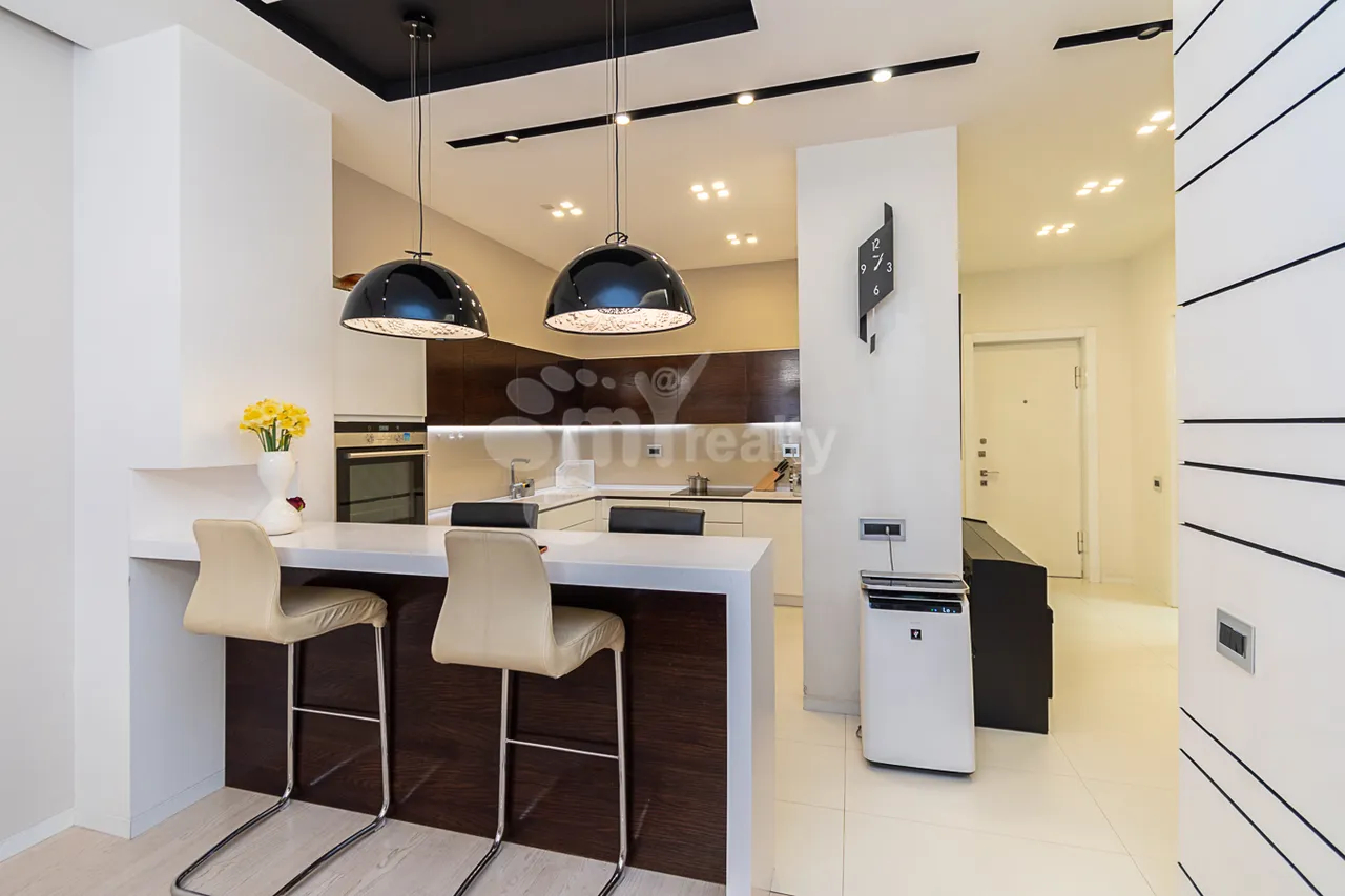 3 սենյականոց բնակարան  Բաղրամյան պող(Արաբկիր), Արաբկիր Երևան, 160205