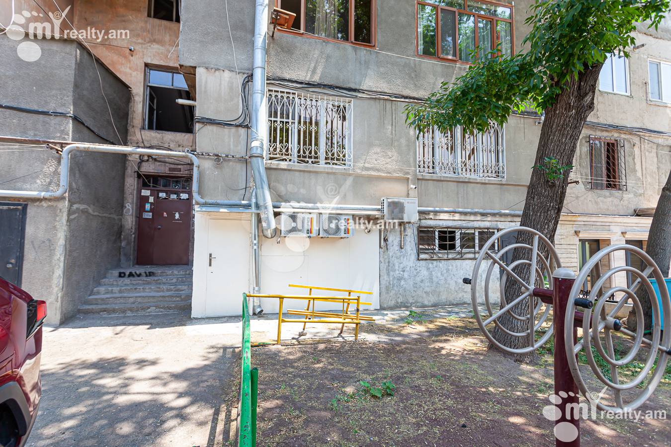 3 bedroom apartment for sale Mashtots Ave, Center Yerevan, 155621