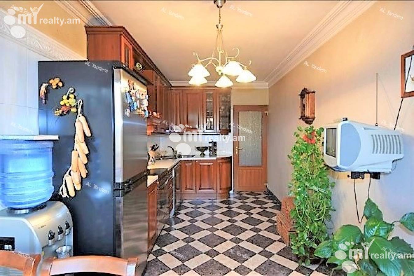 4 bedroom apartment for sale Vardanants St, Center Yerevan, 123214