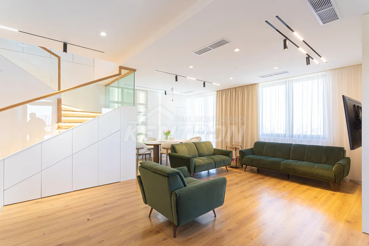 4 սենյականոց բնակարան  Ներսիսյան փող. փակ., Քանաքեռ-Զեյթուն Երևան, 159494