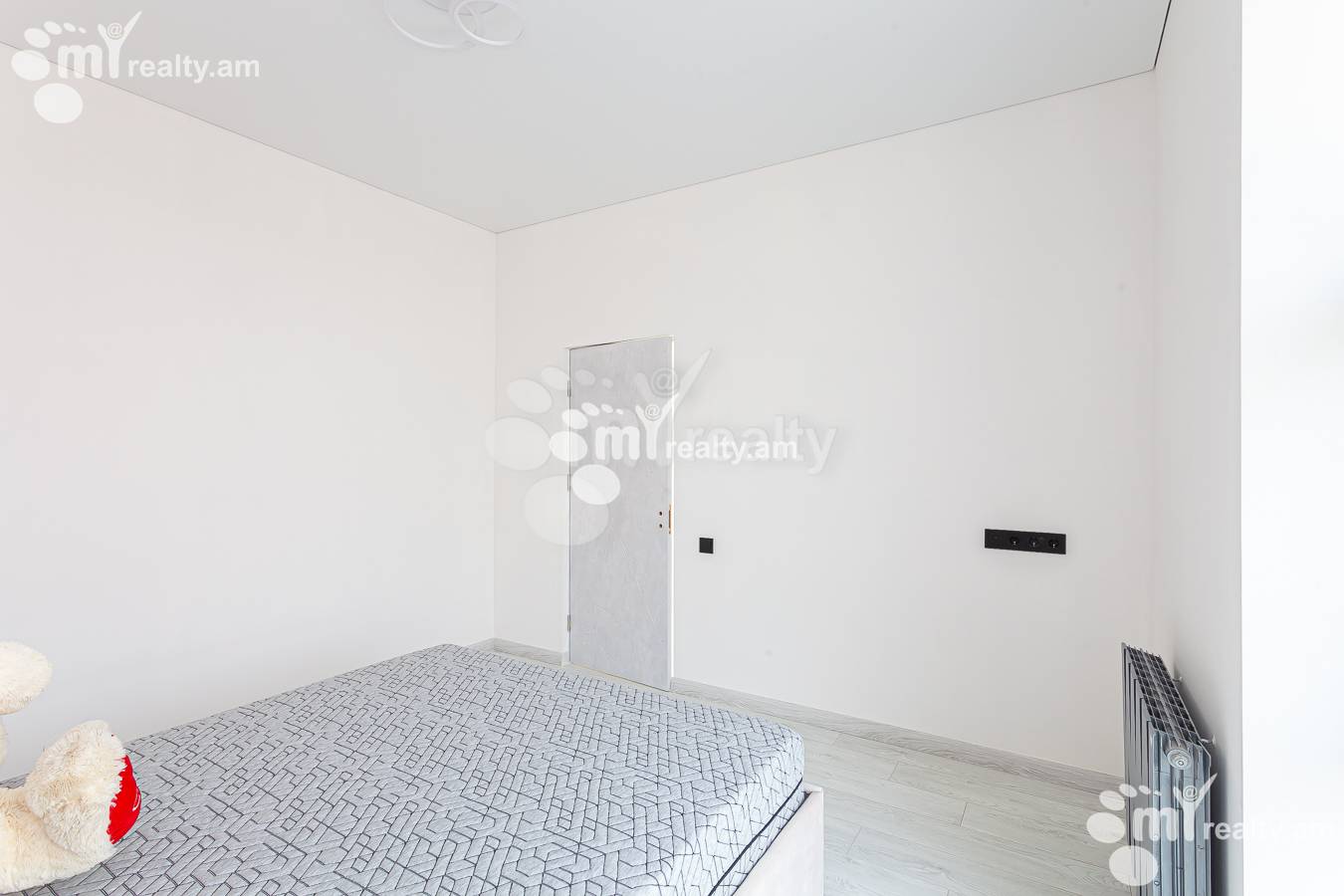House for sale Aghababyan St, Davtashen Yerevan, 142899