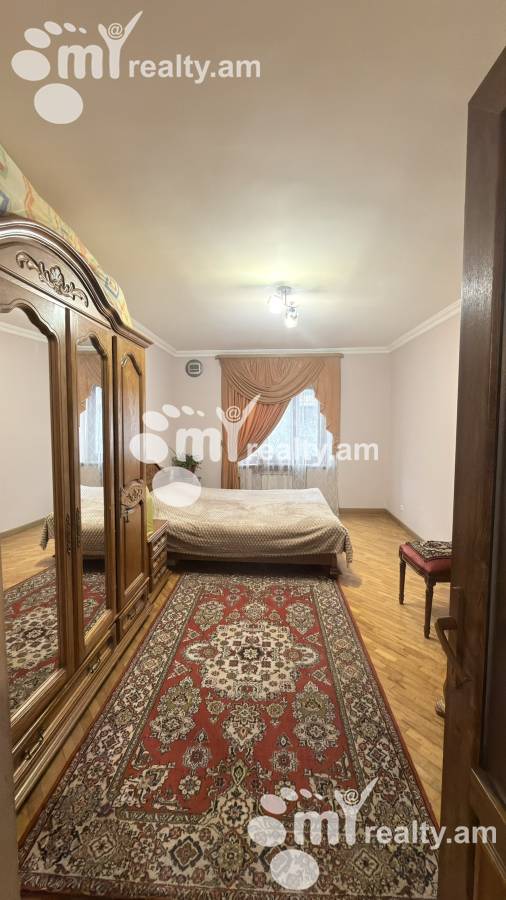3 bedroom apartment for sale V.Vagharshyan St, Arabkir Yerevan, 159157