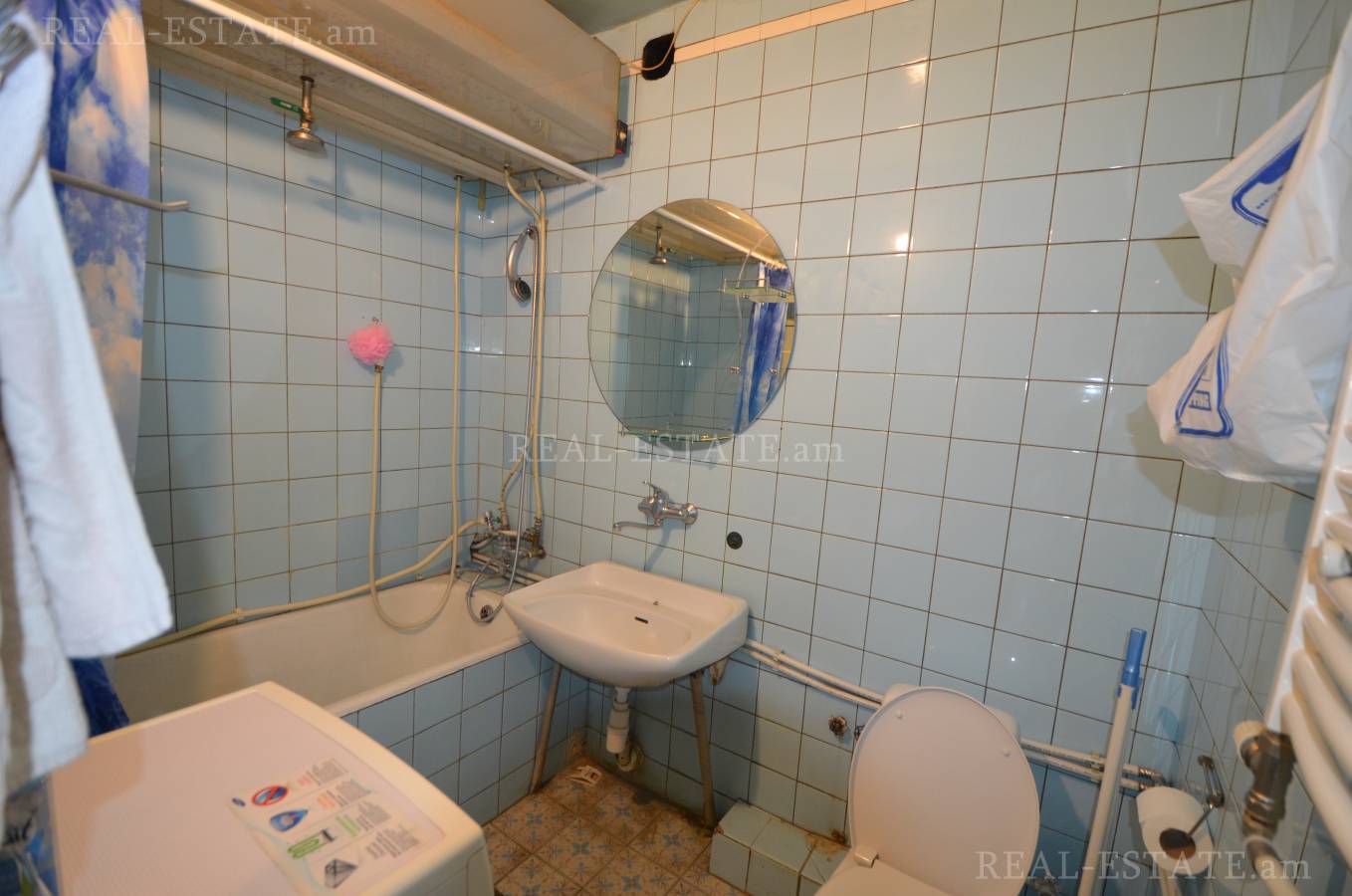 Купить 2 комнатную квартиру Лалаянц, Центр Ереван, 124219