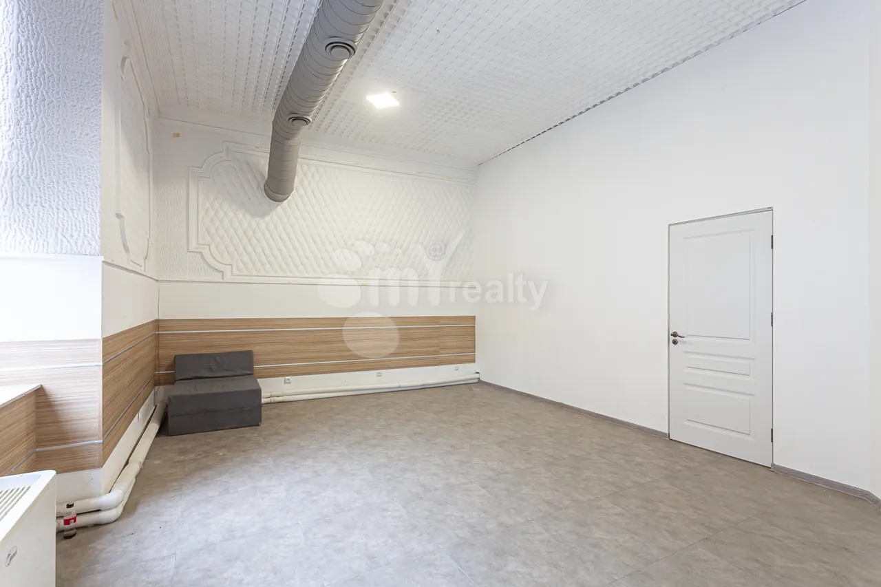 Commercial property for rent Hr.Kochar St, Arabkir Yerevan, 160950